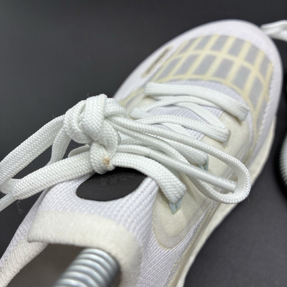 Adidas Ultraboost Running Shoes Men's 5.5 White Sneakers FY3473‎ Boost - Picture 9 of 12